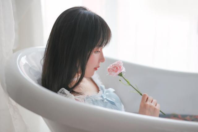做什么感動的事才能挽回前男友